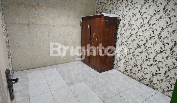 Rumah Bagus 2Lt,Lb120m2,Shm,Selangkah Pasar dan Mall.