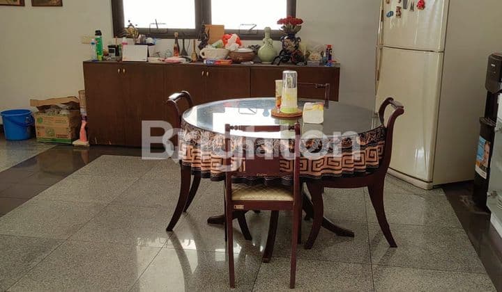 Tanah bonus rumah bagus 1lantai jual dibawah njop jelambar selangkah duta mas.