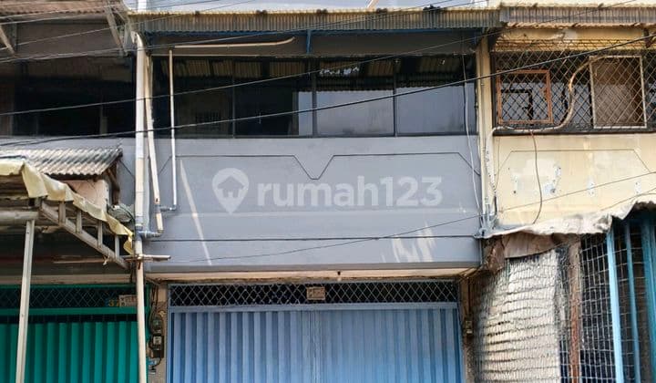 Nice Shop House 3 Floors, 2 Car Road