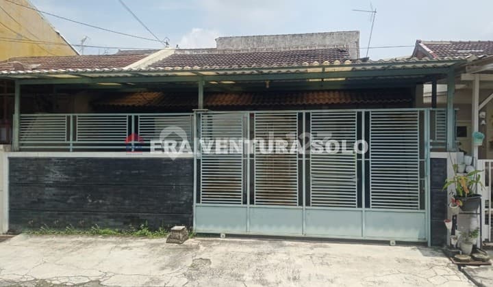 Rumah Strategis Siap Huni Solo Baru
