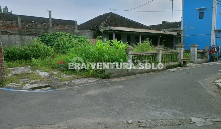 Tanah Pekarangan Strategis Solo Baru