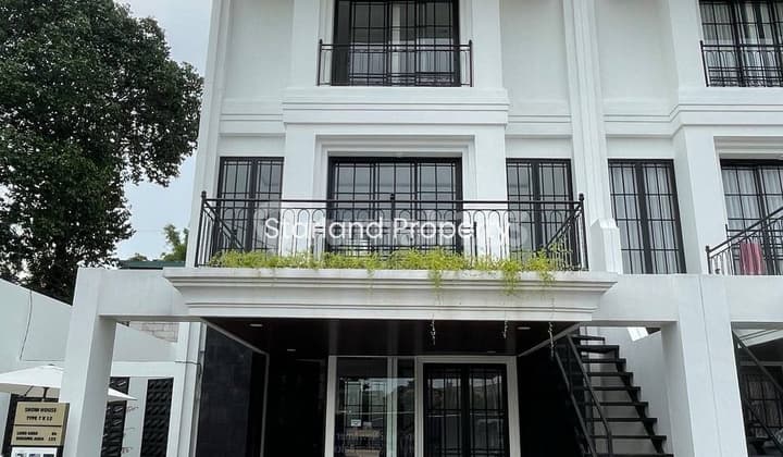 Rumah 3 Lantai American Style Free Biaya" Di Pesanggrahan Jaksel