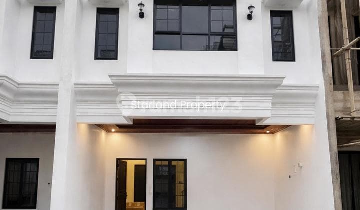 Rumah 2.5 Lantai Rooftop Free Biaya Surat di Bintaro