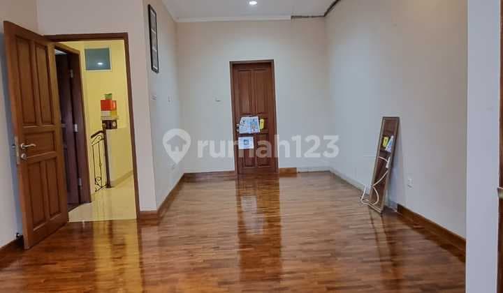 Rumah 7x18 Rapi Siap Huni Sektor 7 Gading Serpong