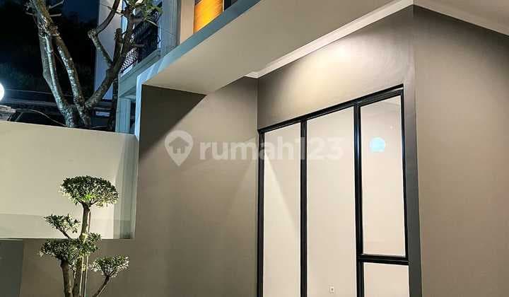 Rumah 2 Lantai Siap Huni Cluster Dahlia Loka Graha Raya