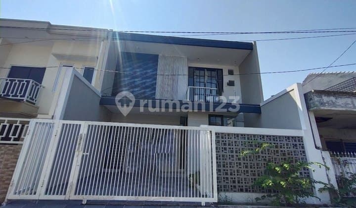 New Gress Manyar House, City Center. Near Untag, Unitomo