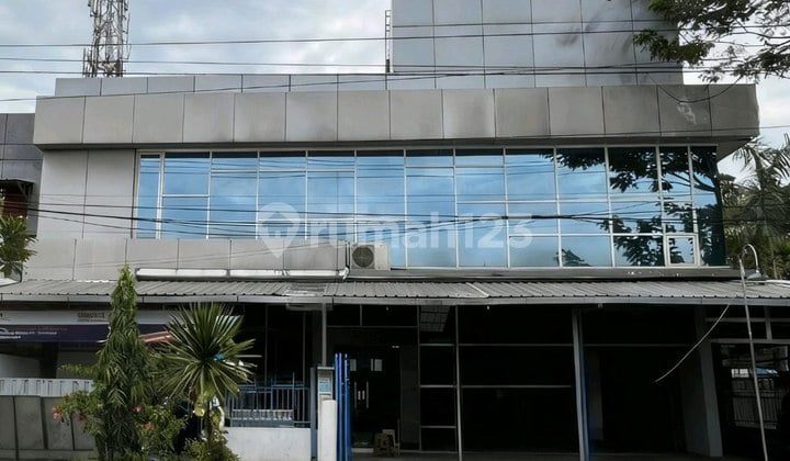 Gedung Ketintang Madya Strategis, Cocok untuk Bisnis/Usaha