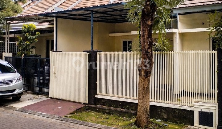 Rumah Purimas Strategis, Jalan Kembar (Boulevard), Siap Huni