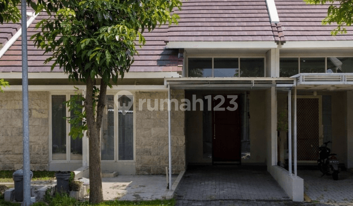 Rumah Northwest Park, Citraland Strategis - Siap Huni - Carport 1