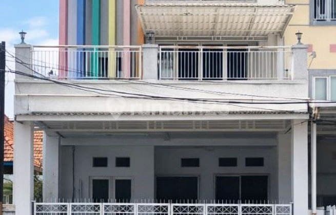 Ruko Residen Sudirman Bentuk Ngantong, Cocok untuk Segala Usaha 9 Unit AC Waterheater Solar Panel Kitchen Set