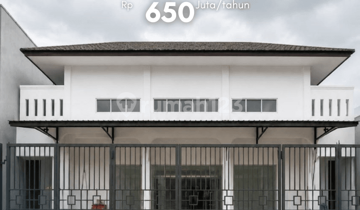 Gedung/Kantor di Jemursari , Ruang Meeting Kapasitas 20 Orang Gedung/Kantor di Jemursari , Ruang Meeting Kapasitas 20 Orang