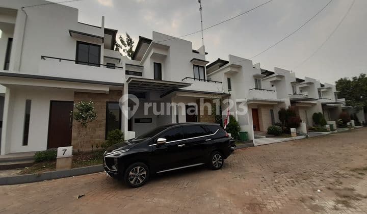 Rumah Minimalis Strategis