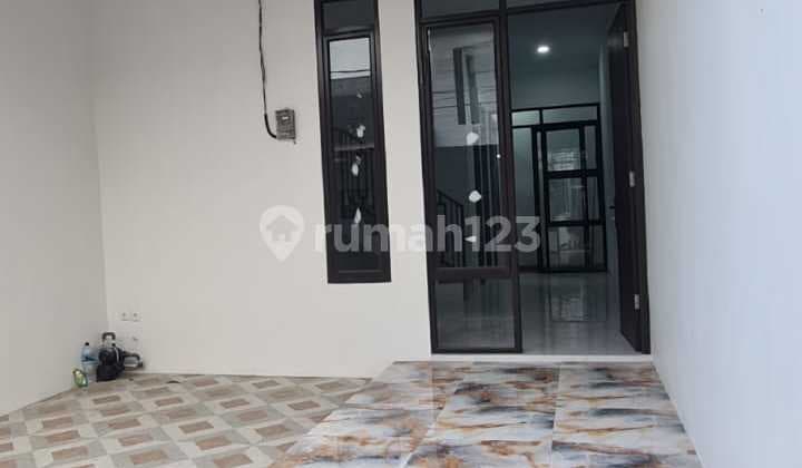 Rumah Siap Huni Dijual di Harapan Indah 1, Bekasi – Lokasi Strategis!