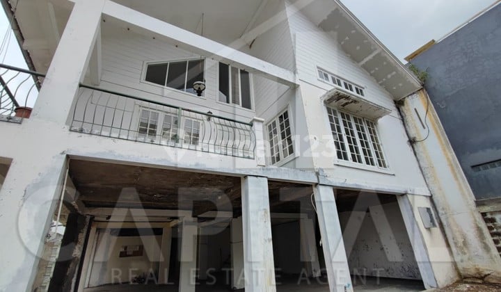 Turun Harga Rumah Usaha Sayap Pasteur, Cocok Untuk Guest House