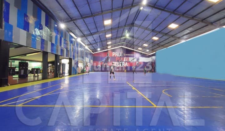 Gedung Ruang Usaha Aktif Strategis di Sayap Jl Jakarta Antapani