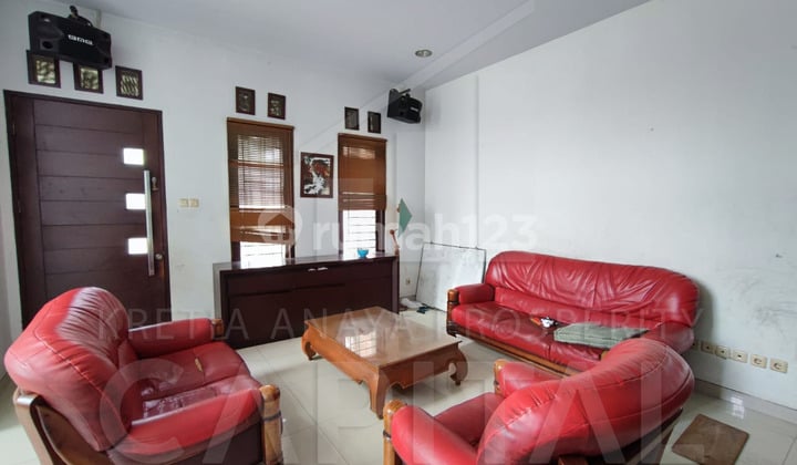 Rumah Luas dan Nyaman di Arcamanik, Bandung
