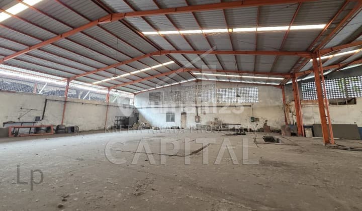 Gudang Rangka Baja di Area Industri Leuwigajah Cimahi