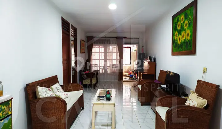 Rumah Terawat dan Siap Huni di Sayap Tubagus Ismail