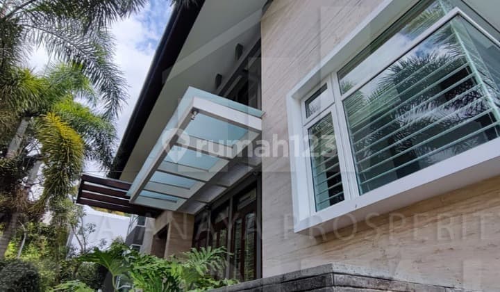 Luxury Minimalist House with Swimming Pool in Setra Duta, Bandung