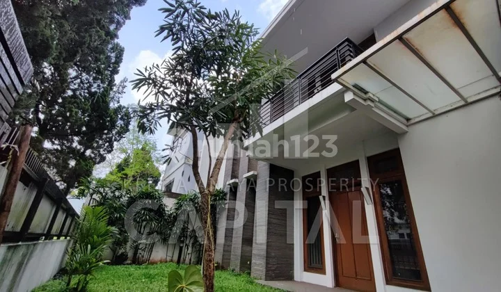 Rumah Cantik & Siap Huni di Setraduta - Bandung Utara
