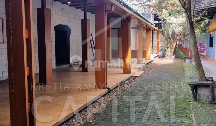 Ruang Usaha Strategis di Area Favorit dan Ramai Sayap Dago