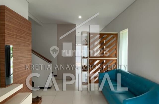 Rumah Bagus Furnished di Kota Baru Parahyangan, Bandung