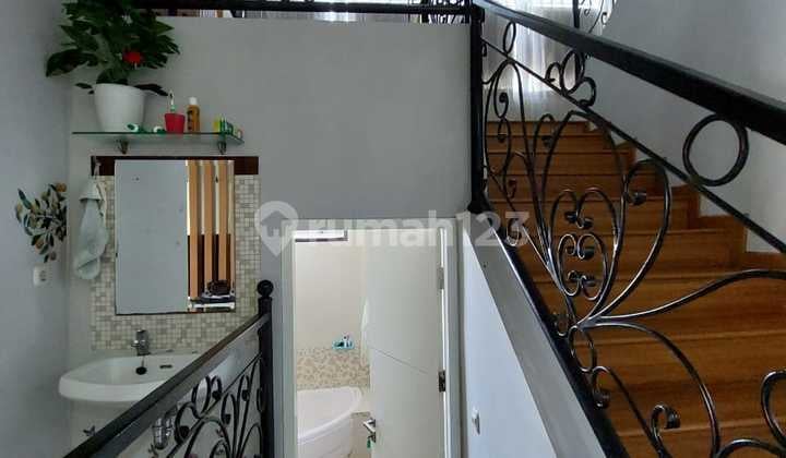 Beautiful House Ready to Live in Albera Foresta Bsd Serpong Tangerang