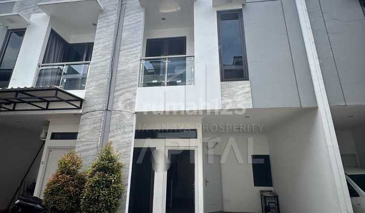 Rumah Baru Nan Mungil Dalam Cluster Tengah Kota Bandung Jalan Haji Alpi Sayap Sudirman