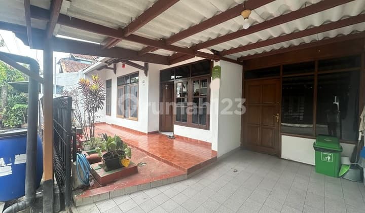 Rumah Bagus Siap Huni Terawat Dalam Cluster di Margahayu Metro*