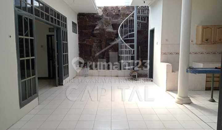 Rumah Siap Huni Nan Strategis di Taman Kopo Indah 1 Bandung