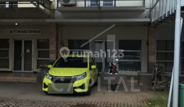 Ruko 2 Lantai Just Renovated Siap Pakai di Buah Batu Regency