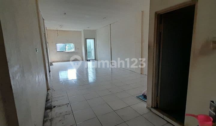 Ruko 5 Lantai Bandengan Dekat Rel Ka