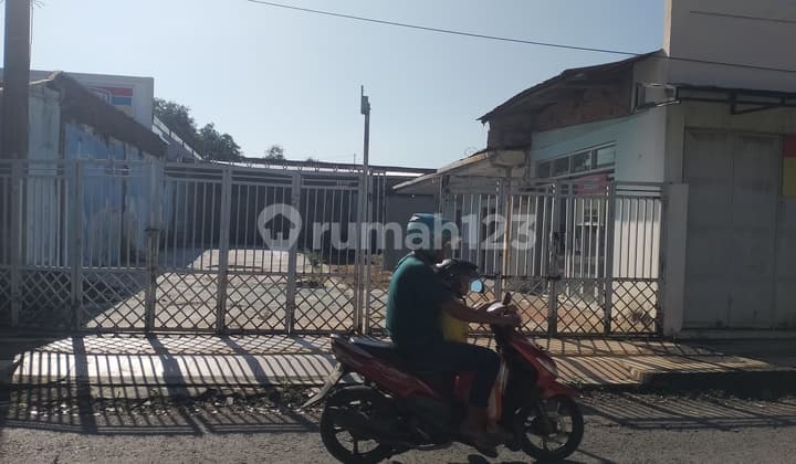 Bangunan Cocok Buat Usaha Jombang