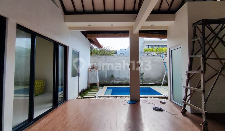 Luxury Villa in Mumbul with Ocean View and Nusa Dua Toll Road