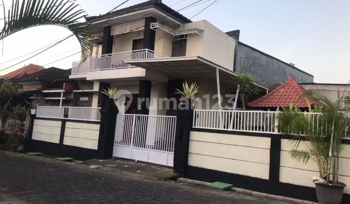 Rumah Murah Lantai 2 Semi Furnish di Dalung Mnk