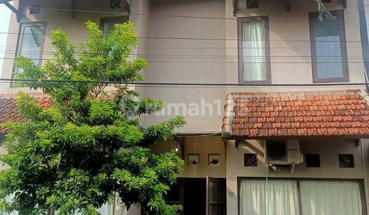Cheap 2-Story House in a Residential Complex in Jimbaran