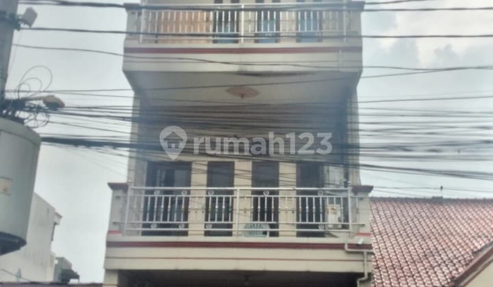 Dijual Ruko di Mardani, Jakarta Pusat dengan Letak Strategis