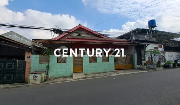 Rumah Lokasi Strategis Daerah Pisangan Baru Matraman