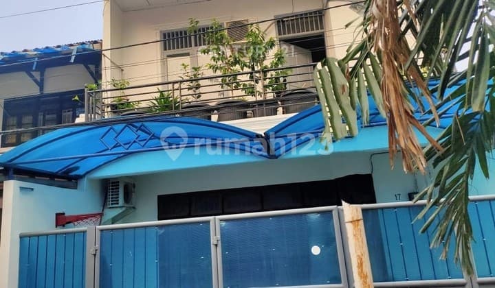 Rumah 2 Lantai Percetakan Negara Johar Baru Jakarta Pusat