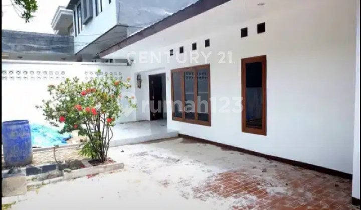 Di Sewakan Rumah di Bendungan Hilir Cocok untuk Kantor