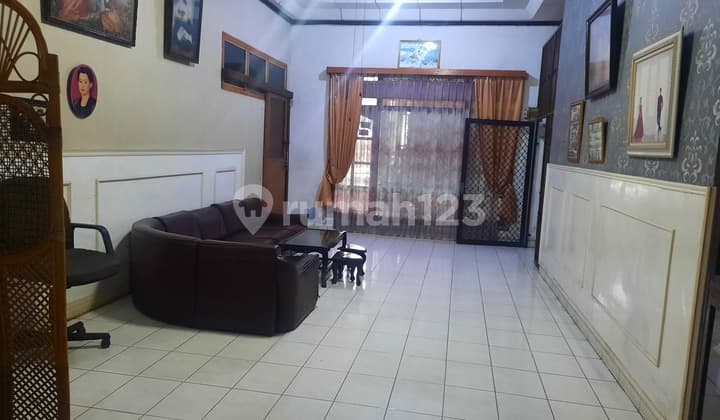 RUMAH DI LOKASI STRATEGIS DI PINGGIR JALAN RAYA UTAMA DI KARANG ASIH CIKARANG UTARA