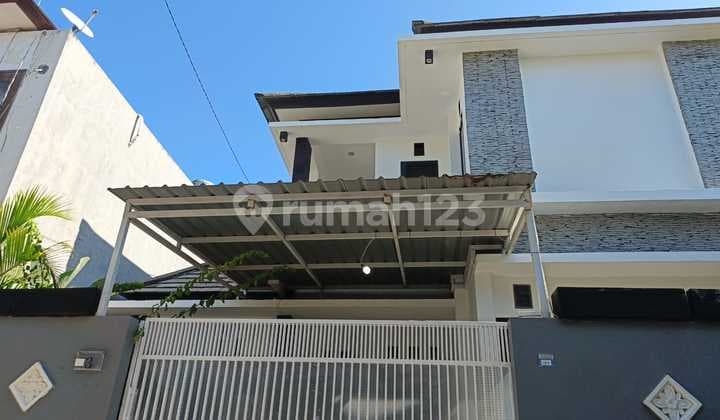 Rumah 2 Lanta Siap Huni Di Area Pusat Kota Renon