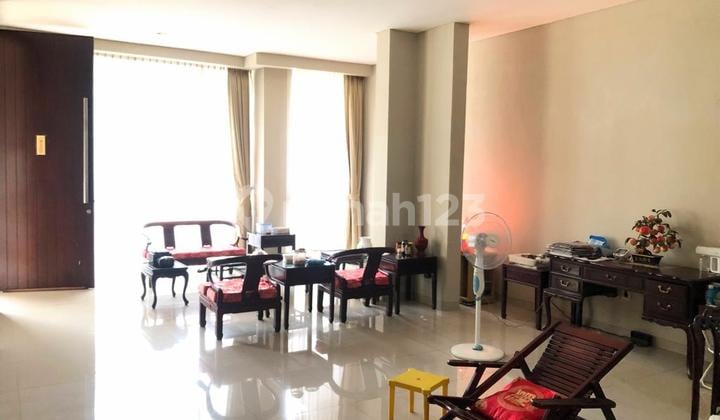 Dijual Rumah Strategis Siap Huni Sutera Victoria Alam Sutera