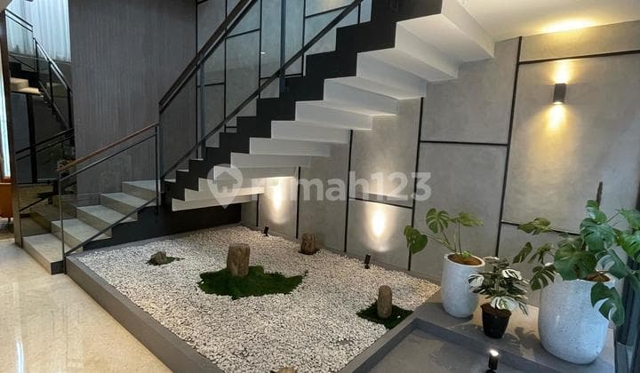 Dijual Rumah Mewah Bagus Strategis Furnished Lyndon Navapark Bsd City