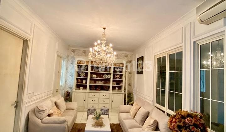 Dijual Rumah Cantik Furnished Siap Huni Cluster Anthea Sebelah Puspita Loka Bsd City