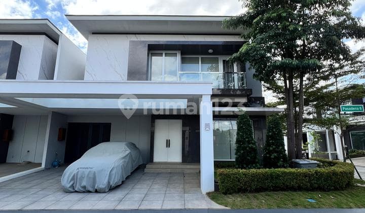 Dijual Rumah Sultan Mewah Hook Furnish Cluster Pasadena Gading Serpong