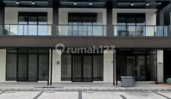 For Rent: 3-Story Sorento Grande West Shop House in Gading Serpong