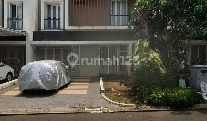 For Sale: Beautiful Ready-to-Occupy House at San Lorenzo Il Lago Cluster, Gading Serpong