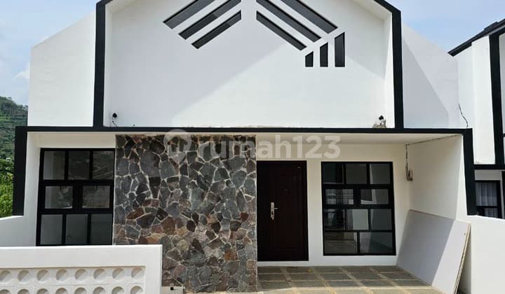 Dijual Cepat Rumah 400 Jutaan di Jatihandap Cicaheum Dkt Kiaracondong