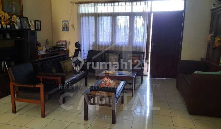 Rumah Plus Kios dengan Lokasi Strategis Pinggir Jalan Raya di Kabupaten Bogor